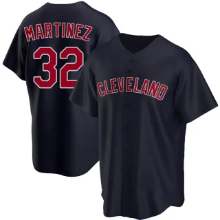 Replica Men's Dennis Martinez Cleveland Guardians Alternate Jersey - Navy